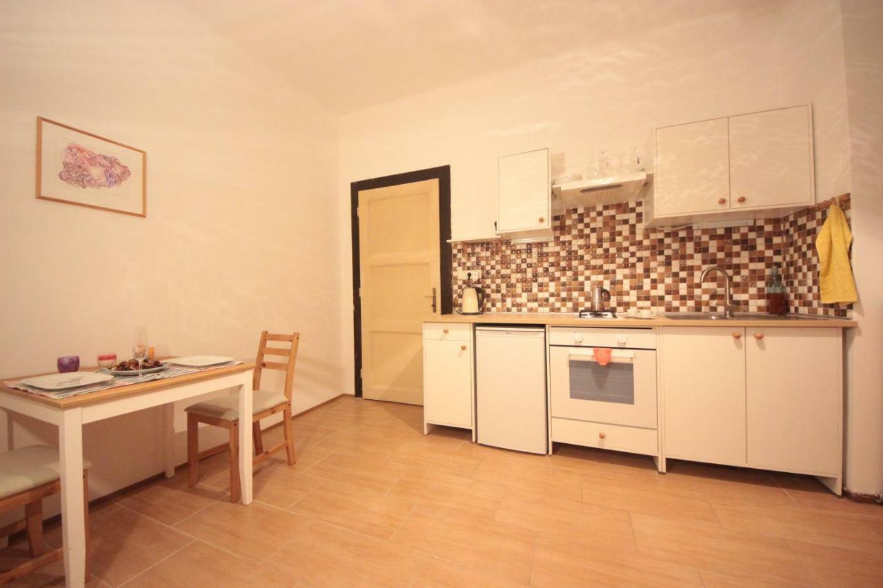 Gallery Apartment Praga Exterior foto